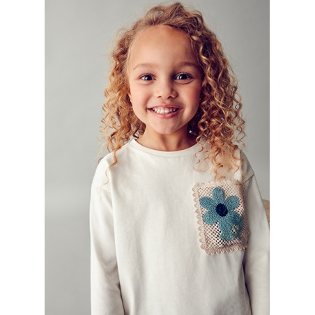 Camiseta bolsillo crochet niña mayoral