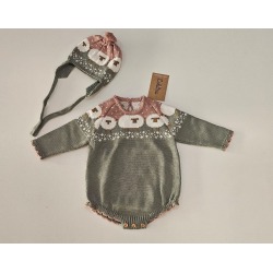 Pelele punto + gorro...