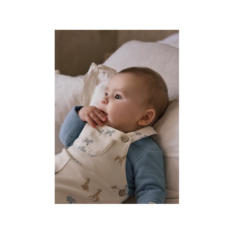 Conjunto peto y camiseta bebe niño mayoral