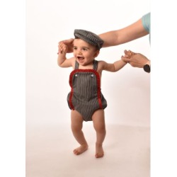 Ranita campero con gorra de niño Carlos rayas