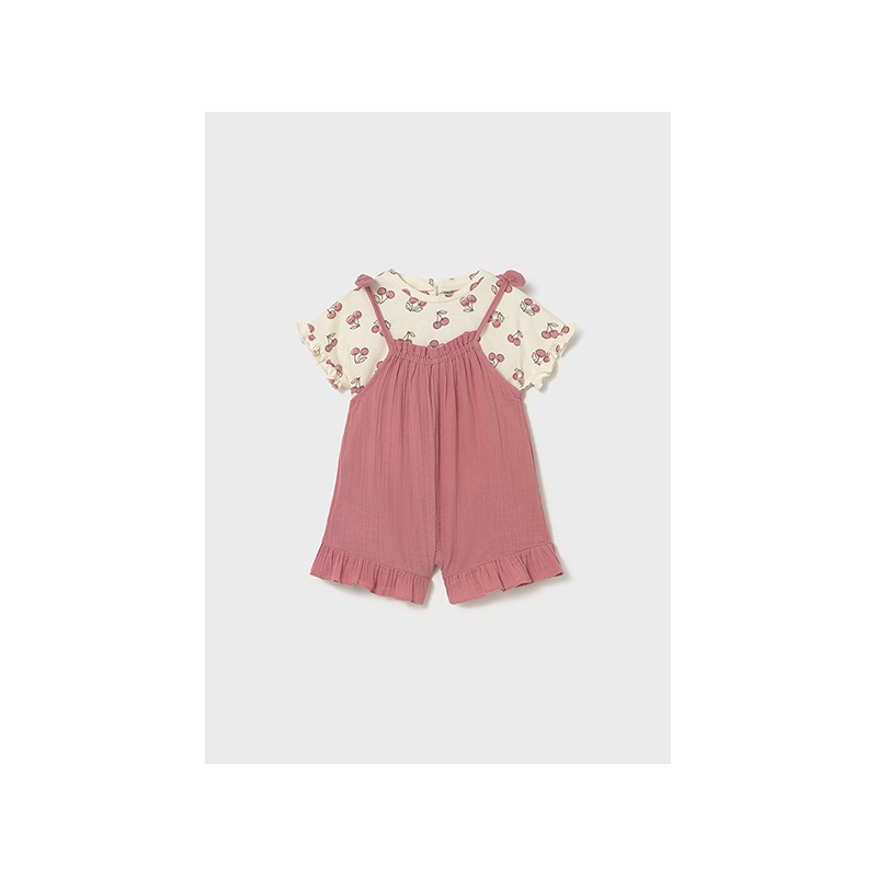 Conjunto peto y camiseta estampada bebé niña mayoral