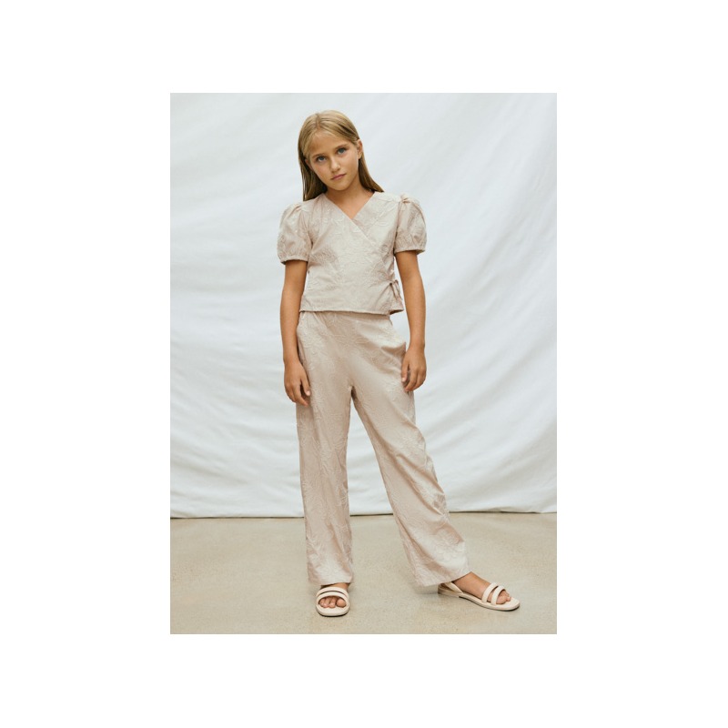 Conjunto pantalón y blusa bordados chica mayoral