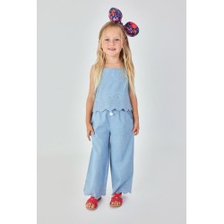 Pantalón denim bordado niña...