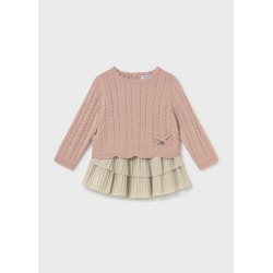 Conjunto falda con jersey...