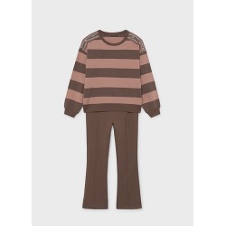 Conjunto pantalón y jersey...